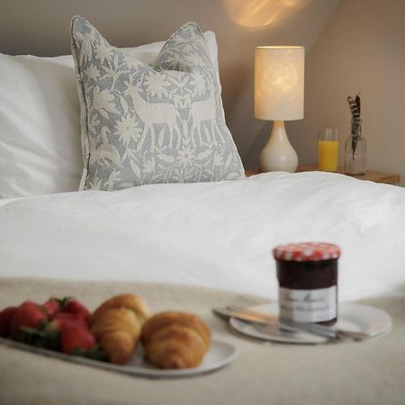 The Nest At Robins Roost Villa Little Rissington Bagian luar foto